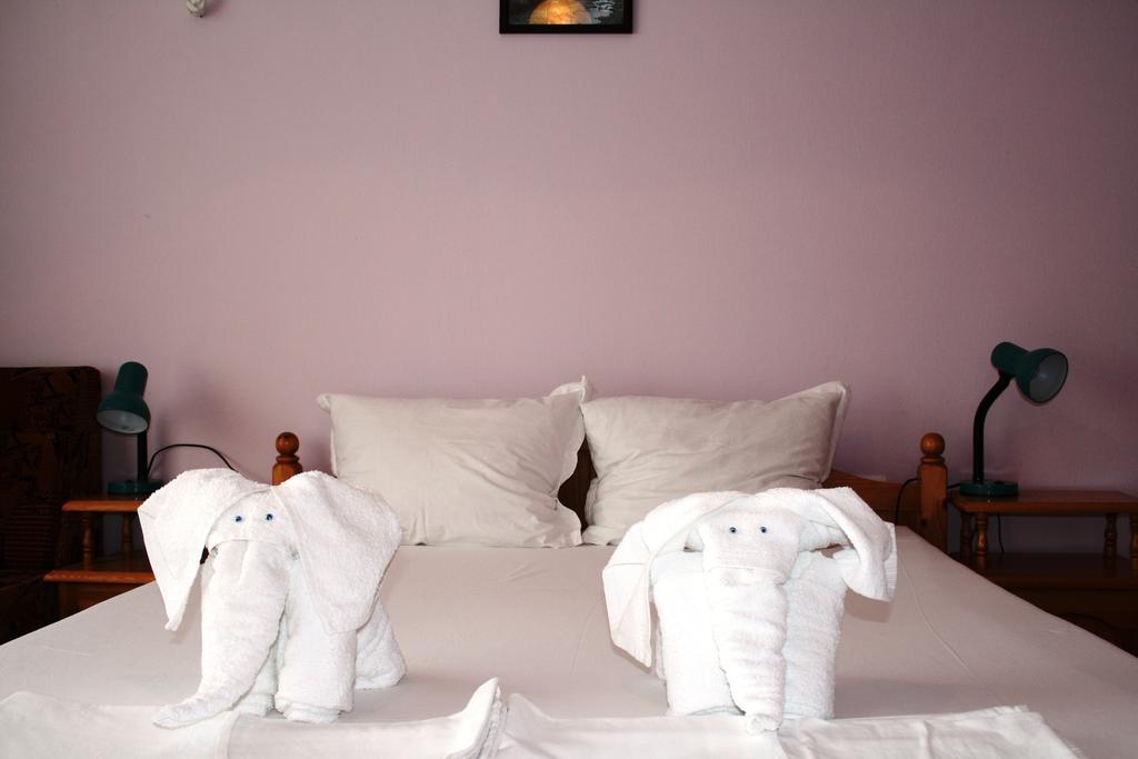 Zoya Guest House Ravda Buitenkant foto
