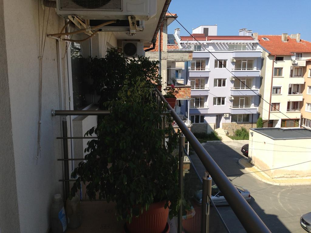 Zoya Guest House Ravda Buitenkant foto