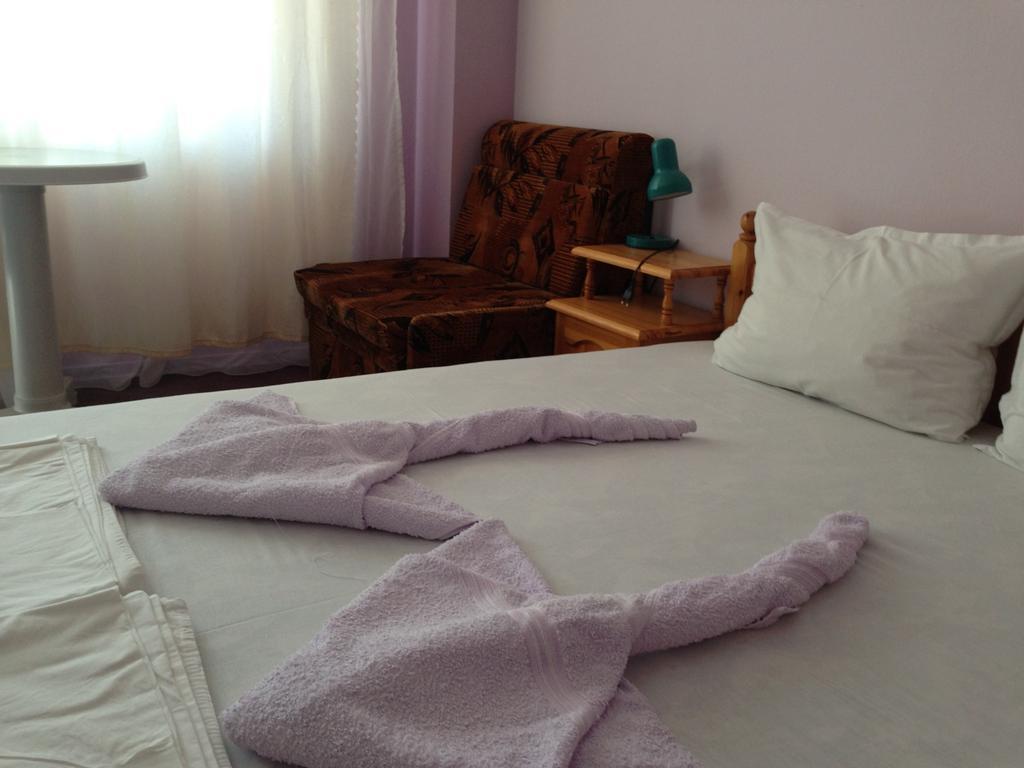 Zoya Guest House Ravda Buitenkant foto