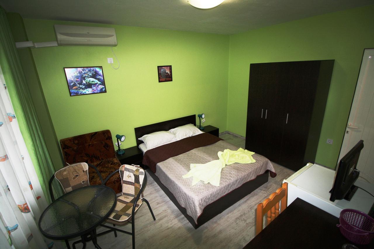 Zoya Guest House Ravda Buitenkant foto