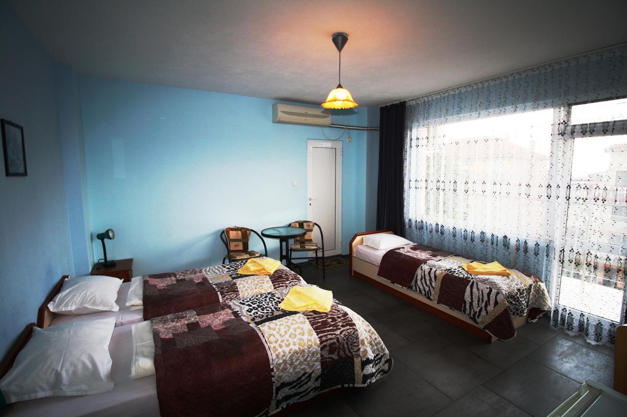 Zoya Guest House Ravda Buitenkant foto