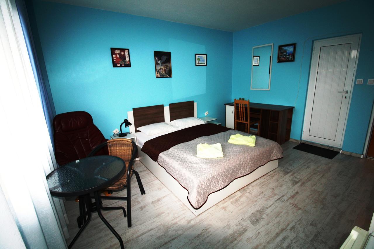 Zoya Guest House Ravda Buitenkant foto
