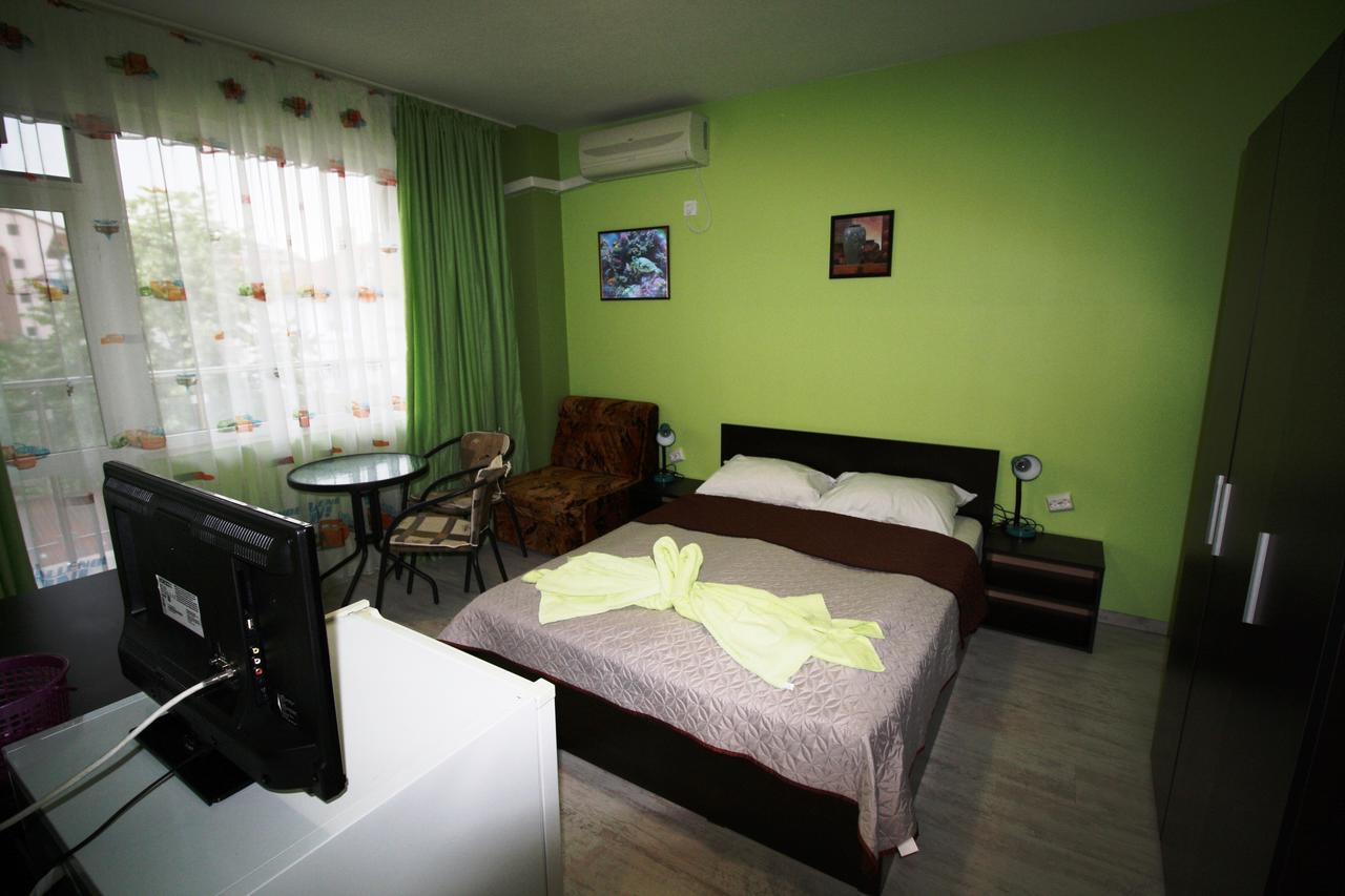 Zoya Guest House Ravda Buitenkant foto